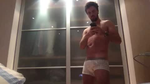Snapshot of cam2camboy0402 chatting on 4, 10, 2025 cam2camboy0402 online show from 4, 10, 2025