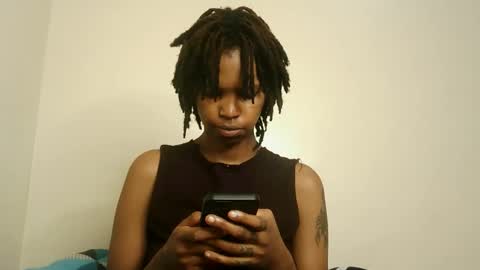 Snapshot of cam_she99 chatting on 30, 4, 2026 sunflower mommy online show from 30, 4, 2026