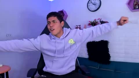 Snapshot of cam_xman chatting on 5, 11, 2025 cam_xman online show from 5, 11, 2025