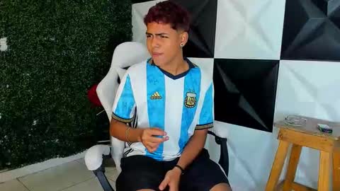 Snapshot of cam_xman chatting on 15, 12, 2025 cam_xman online show from 15, 12, 2025