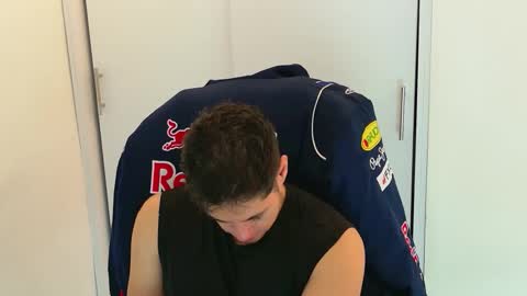 Snapshot of camara110 chatting on 1, 12, 2025 camara110 online show from 1, 12, 2025