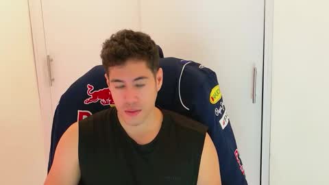 Snapshot of camara110 chatting on 2, 12, 2025 camara110 online show from 2, 12, 2025