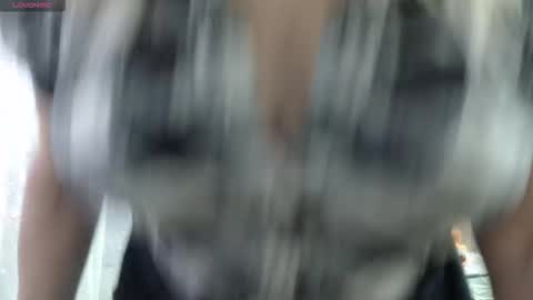 CamDiva1 online show from 15, 11, 2025