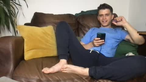 Snapshot of camdoattitude chatting on 31, 7, 2026 CamDoAttitude online show from 31, 7, 2026