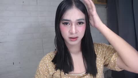 Snapshot of camela_star chatting on 2, 1, 2025 camela_star online show from 2, 1, 2025