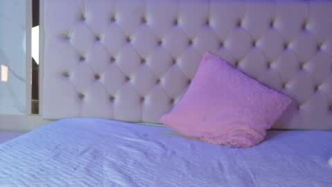 Snapshot of cameron_hearts chatting on 28, 4, 2026 cameron_hearts online show from 28, 4, 2026