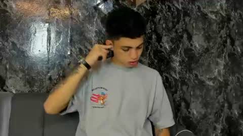 Snapshot of cameron_lux4 chatting on 19, 6, 2026 CAMERON online show from 19, 6, 2026