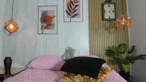 Snapshot of cameroncollinss chatting on 18, 2, 2025 Cameron online show from 18, 2, 2025