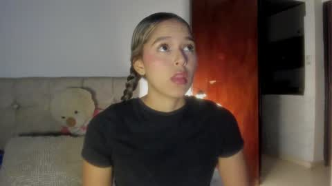   online show from 20, 4, 2026