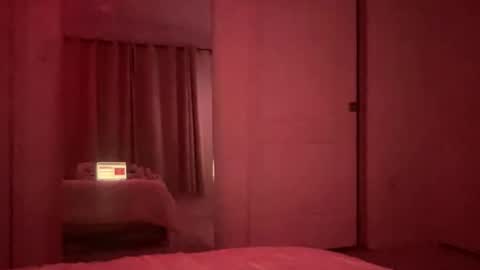 Snapshot of cami_sebax chatting on 24, 3, 2026 CAMI Y SEBS online show from 24, 3, 2026