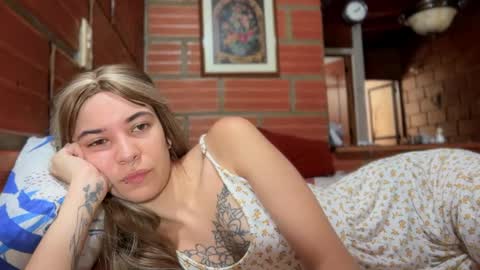 camii19y online show from 19, 11, 2025