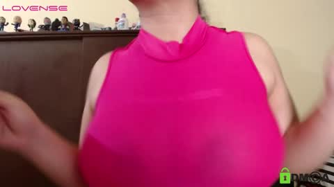 Snapshot of camiilahotxxx chatting on 7, 12, 2024 Camila  online show from 7, 12, 2024