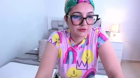 Camila buitrago online show from 18, 4, 2026