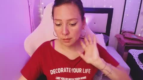 Snapshot of camila_delarosa chatting on 27, 5, 2026 camila online show from 27, 5, 2026