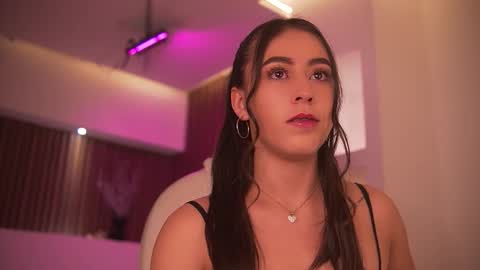 Snapshot of camila_martinez9 chatting on 25, 2, 2026 camila_martinez9 online show from 25, 2, 2026