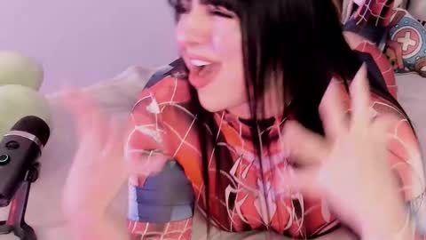 Snapshot of camila_matinez_ chatting on 14, 10, 2025 Camila online show from 14, 10, 2025