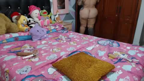 Snapshot of camila_rosess chatting on 12, 9, 2025 valentinaEpic way Ive been fucked 1515 online show from 12, 9, 2025