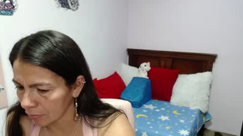 Camila Vargas online show from 4, 7, 2026