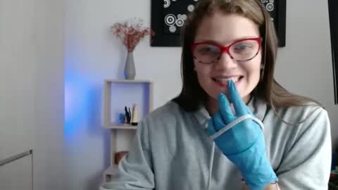 Camila ventura online show from 2, 10, 2025