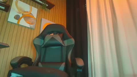 Snapshot of camilaachain chatting on 2, 11, 2025 online show from 2, 11, 2025