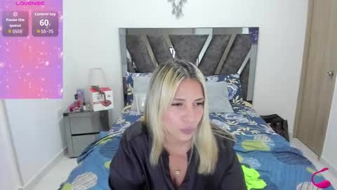 Camila online show from 17, 11, 2025