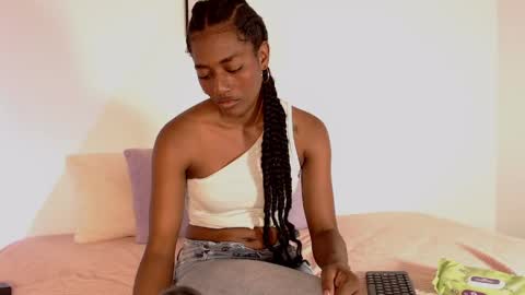 Camila Robinson online show from 16, 5, 2026