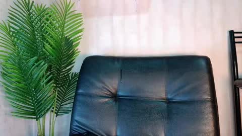 camilarose_oli online show from 19, 1, 2025