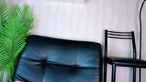 camilarose_oli online show from 31, 1, 2025