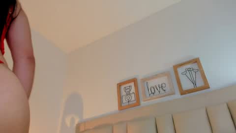 Snapshot of camile_carter chatting on 1, 5, 2026 camile carter online show from 1, 5, 2026