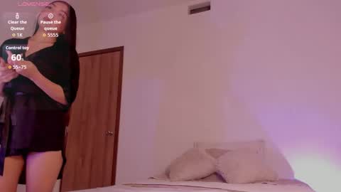 Camile online show from 3, 10, 2025