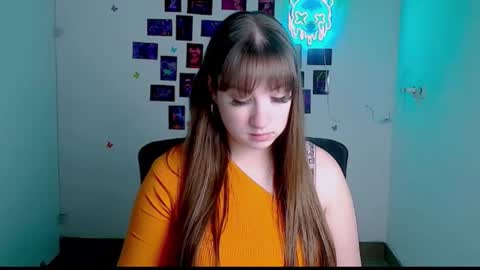 Snapshot of camilla_body chatting on 5, 5, 2026 Camilla online show from 5, 5, 2026