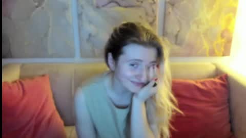 camilladreamer online show from 19, 4, 2026