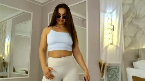 Snapshot of camillalarson chatting on 7, 7, 2026 Camilla online show from 7, 7, 2026