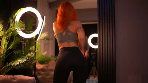 Snapshot of camillastarrx chatting on 31, 5, 2026 CamillaStarrX online show from 31, 5, 2026