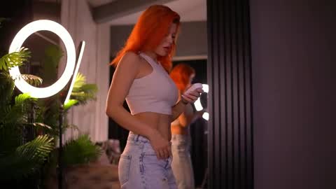 Snapshot of camillastarrx chatting on 7, 6, 2026 CamillaStarrX online show from 7, 6, 2026