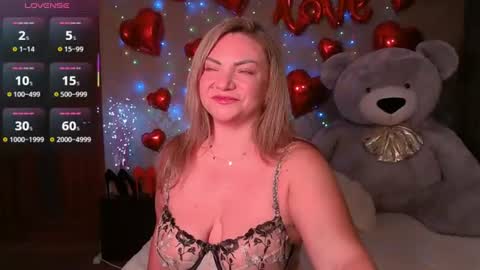 Snapshot of camille_game chatting on 13, 6, 2026 Camille Game online show from 13, 6, 2026