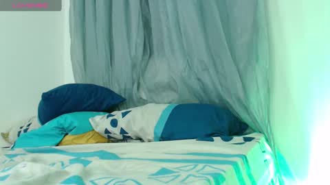 camilo_contre21 online show from 12, 1, 2025