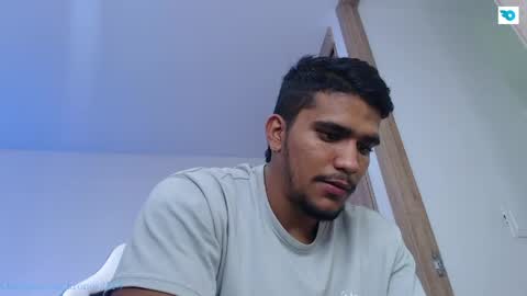 camilo_contre21 online show from 18, 4, 2026