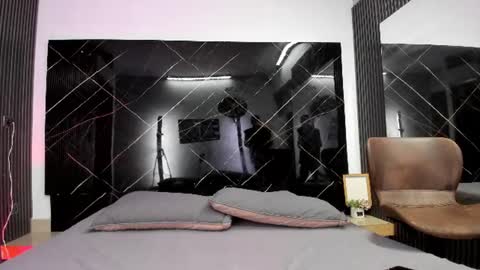 Snapshot of camilo_contrerass chatting on 8, 6, 2026 Camilo online show from 8, 6, 2026