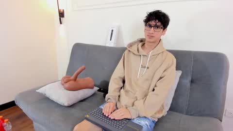 Camilo online show from 16, 12, 2025