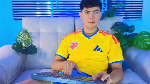 Snapshot of camilo_xcam chatting on 28, 6, 2026 CAMILO online show from 28, 6, 2026