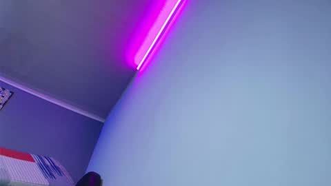 Snapshot of camiloalvarezzz3 chatting on 17, 2, 2026 CAMILO online show from 17, 2, 2026