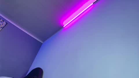 Snapshot of camiloalvarezzz3 chatting on 18, 2, 2026 CAMILO online show from 18, 2, 2026