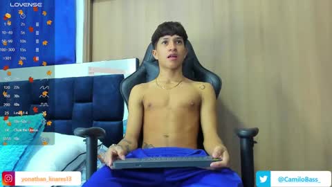 Snapshot of camilobass_ chatting on 2, 2, 2025 Camilo Bass online show from 2, 2, 2025