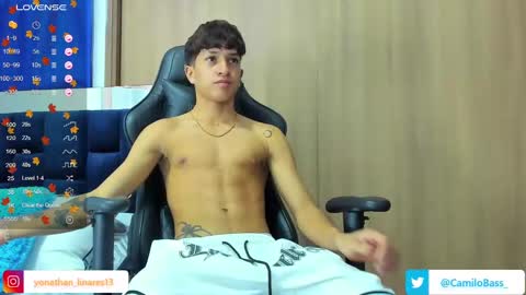 Snapshot of camilobass_ chatting on 4, 2, 2025 Camilo Bass online show from 4, 2, 2025