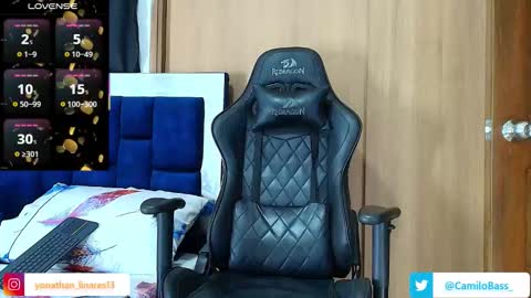 Snapshot of camilobass_ chatting on 21, 9, 2025 Camilo Bass online show from 21, 9, 2025