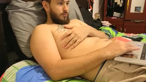 Snapshot of camiloex chatting on 17, 11, 2025 Camilo online show from 17, 11, 2025