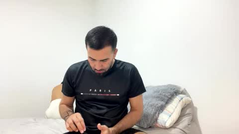 Snapshot of camilor_30 chatting on 7, 11, 2025 camilor_30 online show from 7, 11, 2025