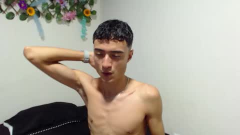 Snapshot of camiloyw2 chatting on 3, 2, 2026 CAMILO online show from 3, 2, 2026