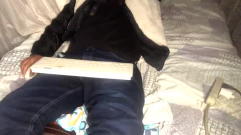 Snapshot of camivaron chatting on 9, 1, 2025 camivaron online show from 9, 1, 2025